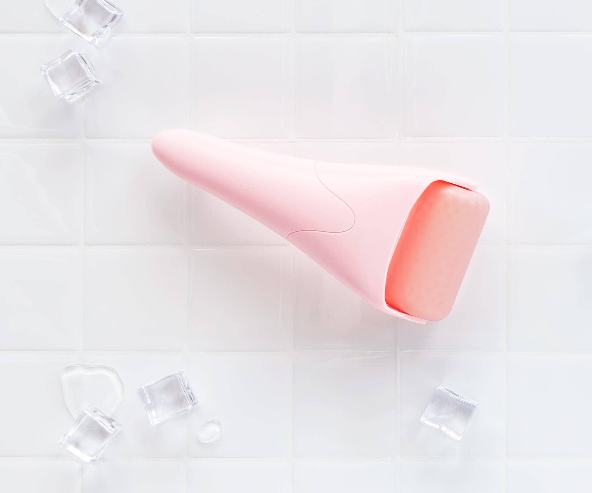 Pinch Provisions - Wholesale Face/Beauty Roller - Blush Ice Roller2