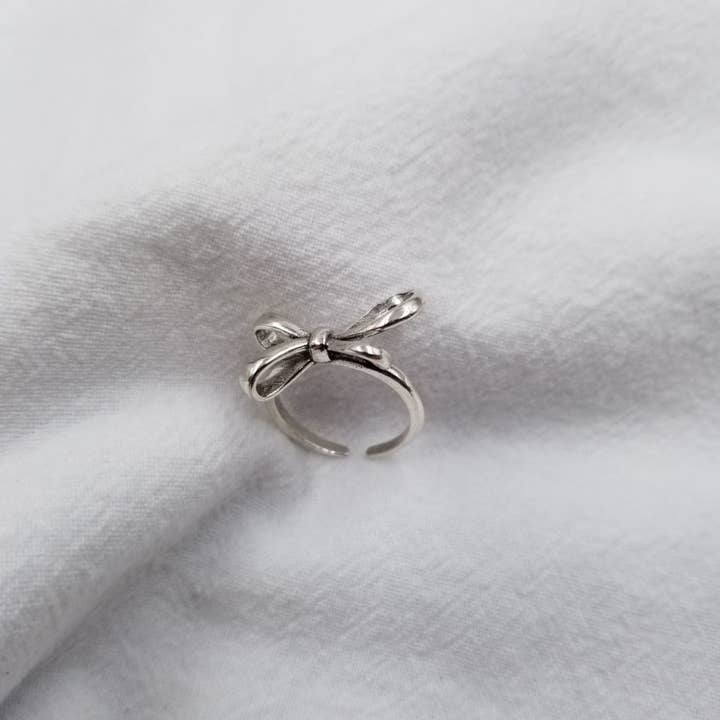 Bague Bow Tie Bowknot pour la vente par ENA Jewelry
