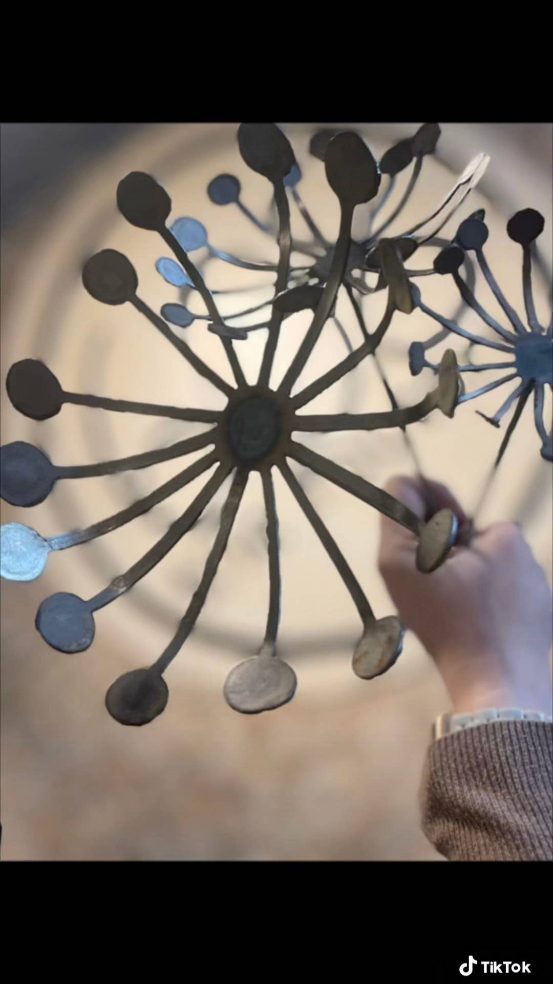 608 The Factory - Wholesale Garden/Lawn Stake - Metal Dandelion Wish Flower Set of 24 Flowers16