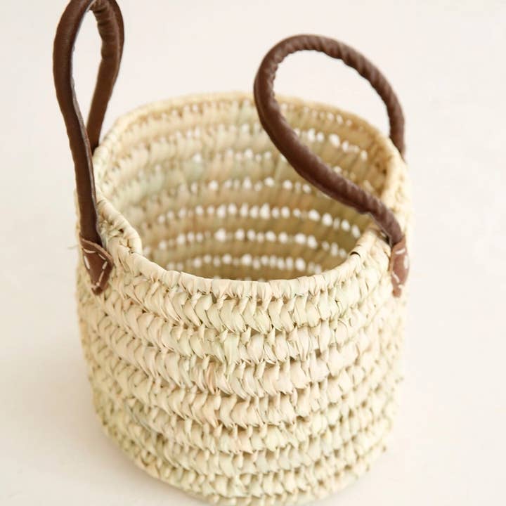 ProHandmadeDesign - Wholesale Basket - Round Wicker Basket with Leather Handles: Toy Storage2