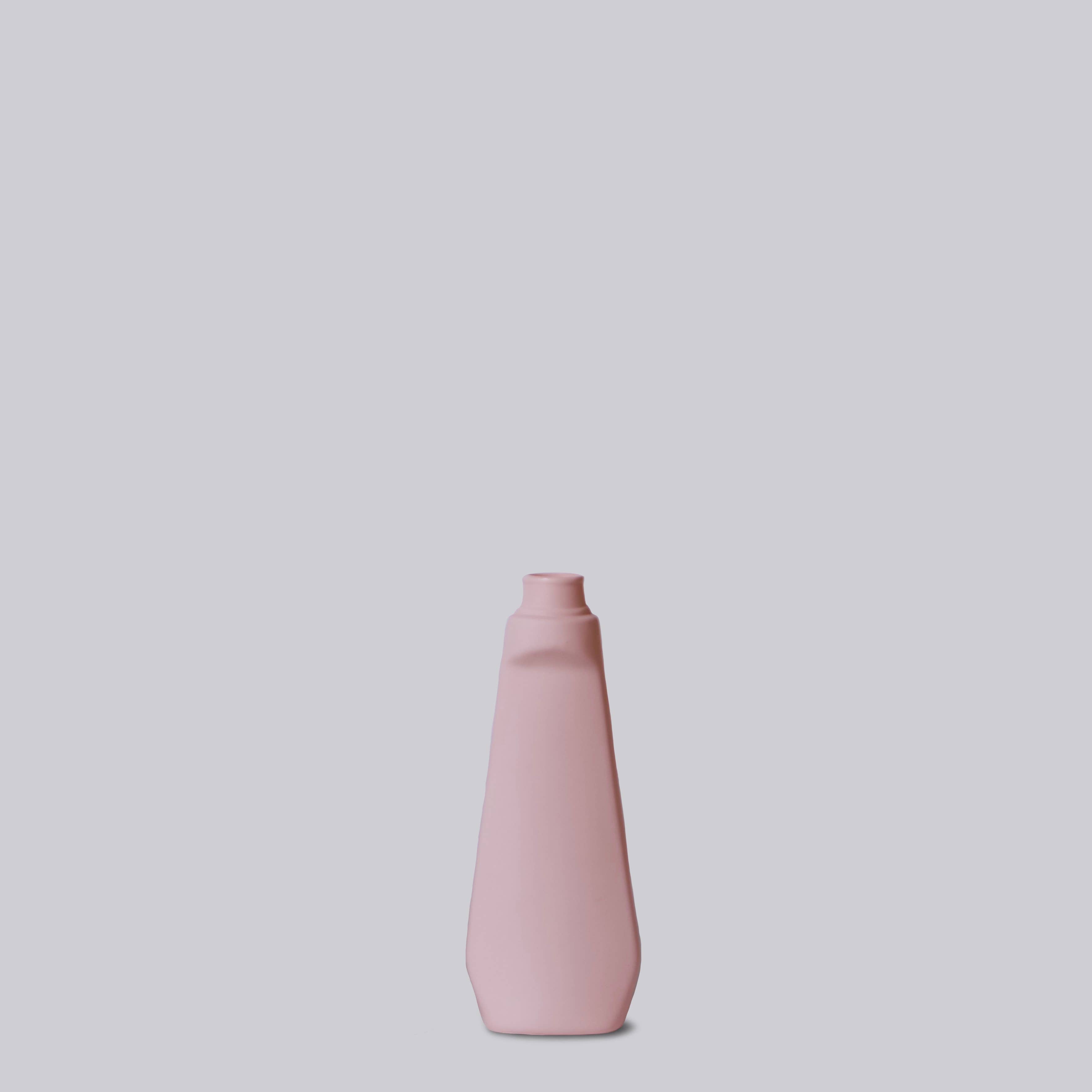 Middle Kingdom - Wholesale Vase - Matte Porcelain Lotion Bottle Vase2