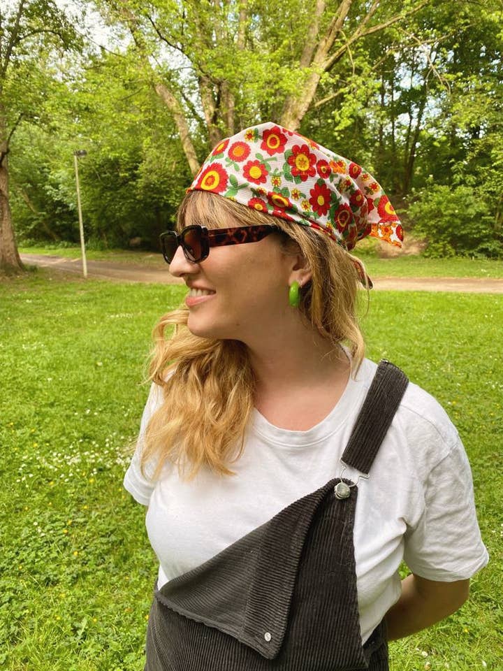 Flowerpower Headscarf SAMPLE SALE for wholesale by Sustainable Susi