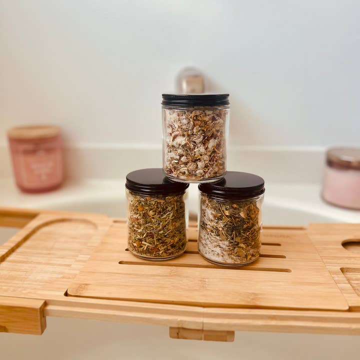 Monet Infusionz – wholesale Bath soak/milk – Golden Glow Herbal Bath Soak2