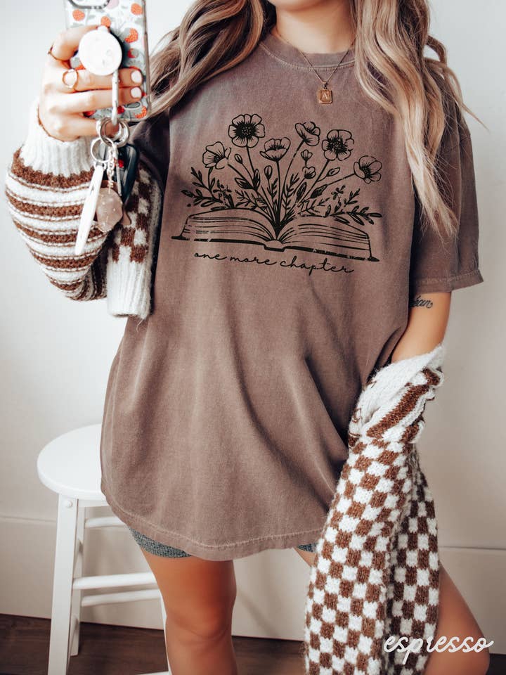 Chloe Vs Tank - Wholesale T-Shirt (Graphic) - Unisex - One More Chapter Floral Book Tee *10 Colors (S-3X)12