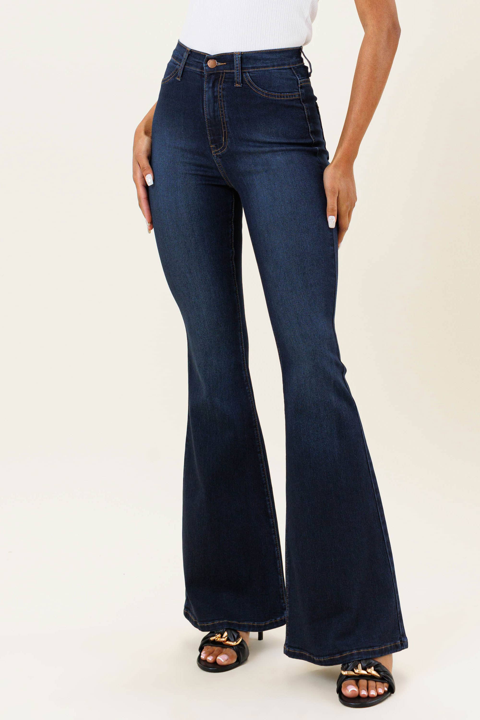 Vibrant M.i.U - Wholesale Jeans - Women's - SLIM FLARE - Smooth & Stretchy3