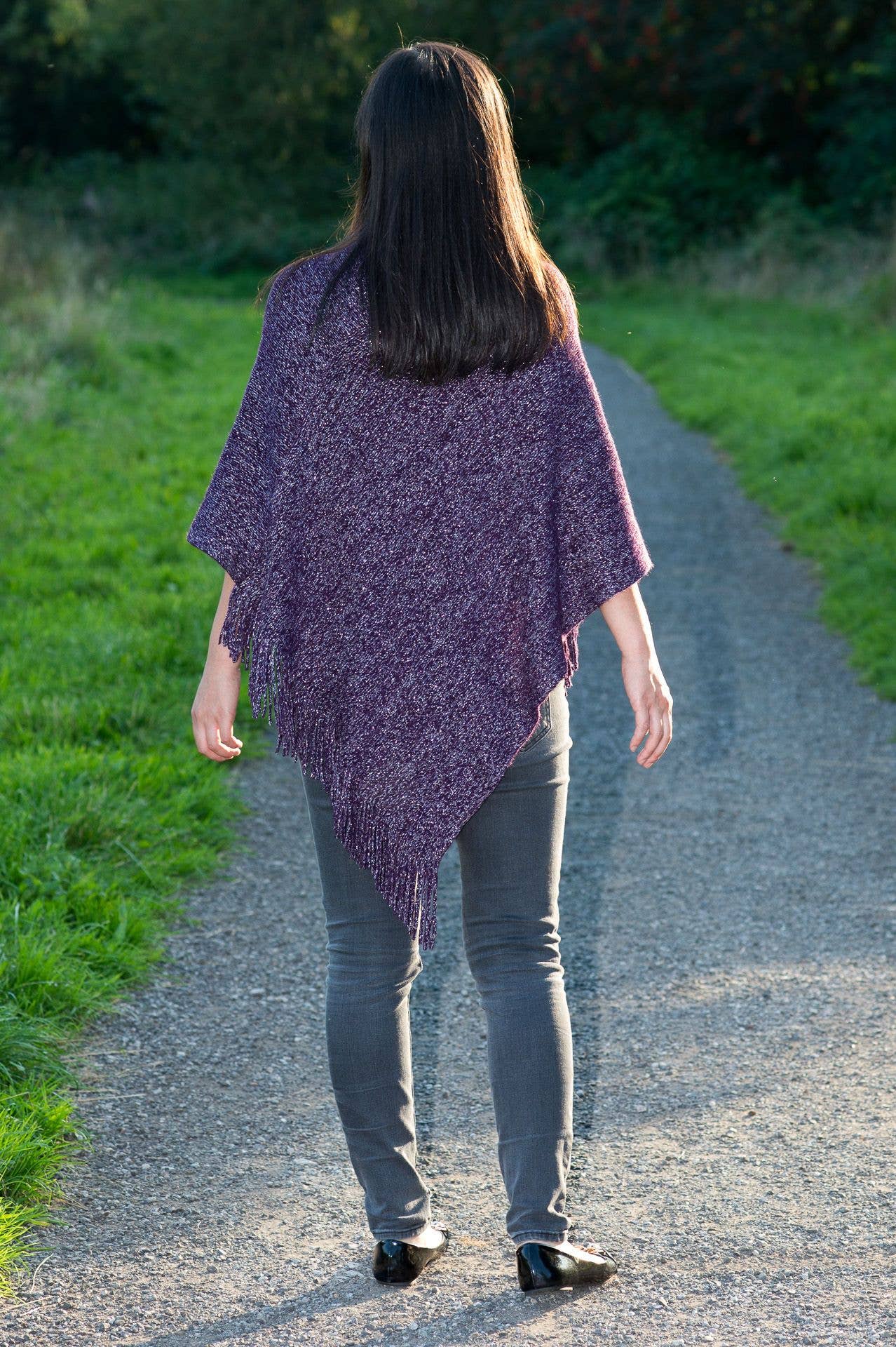 Superbia – wholesale Poncho – Women's – One Size Glitter Knitted Poncho-P1753