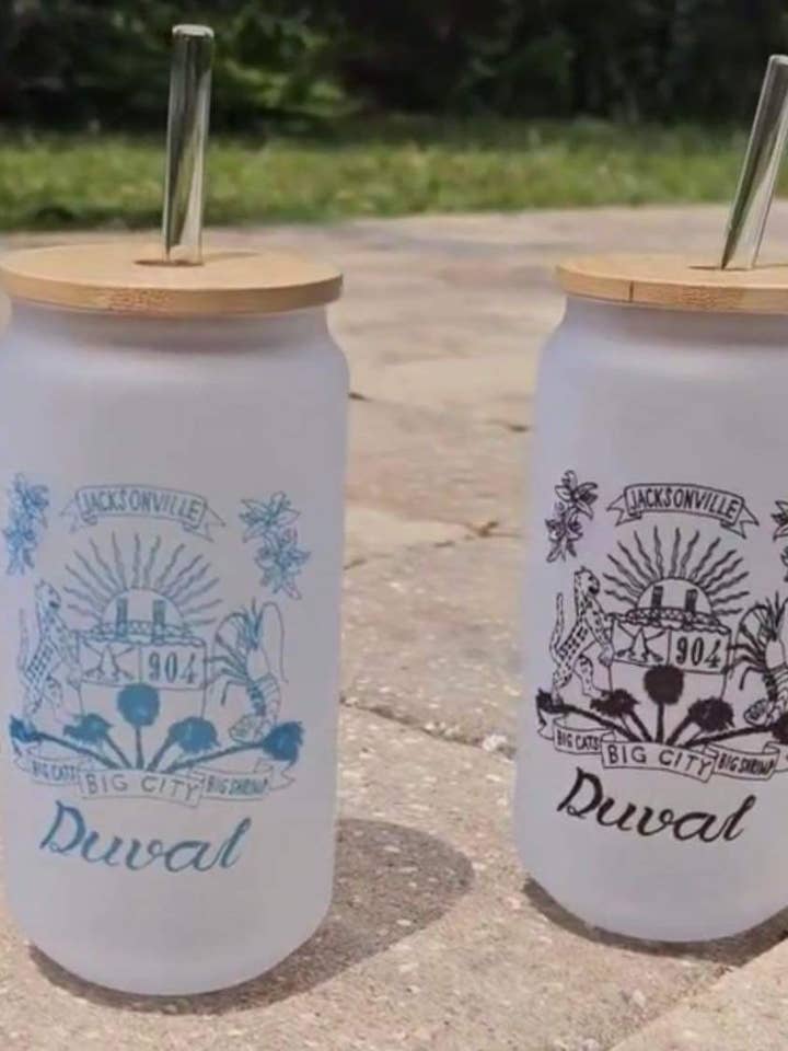 Duval Crest Glass Jugs for wholesale by Duval Crest