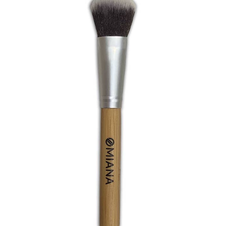 Vegan Perfect Complexion Face Brush for wholesale by Omiana