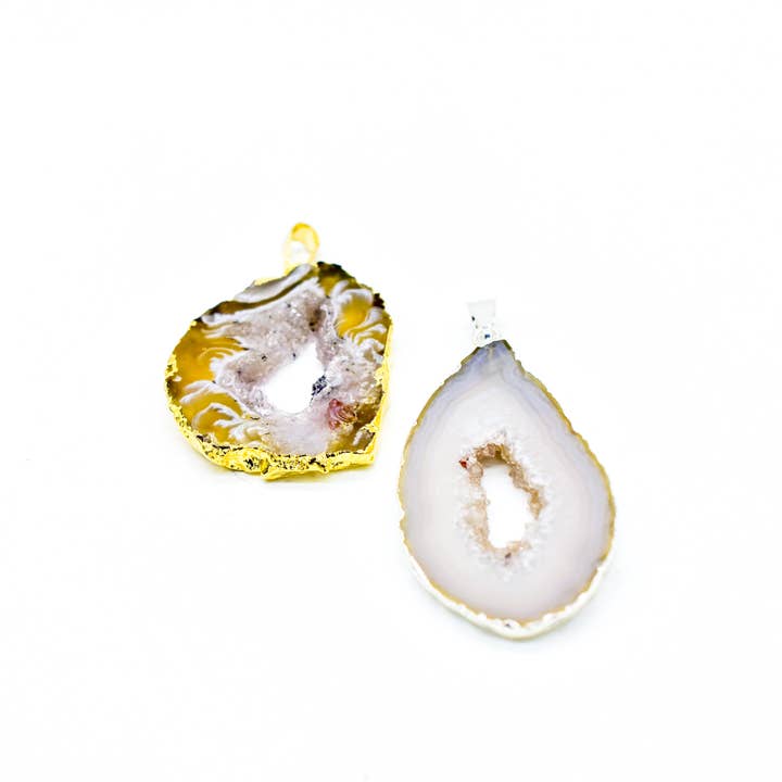 Agate Slice Plated Pendant and other Purchase Wholesale agate slice pendant. Free Returns & Net 60 Terms on Faire trending on Faire.