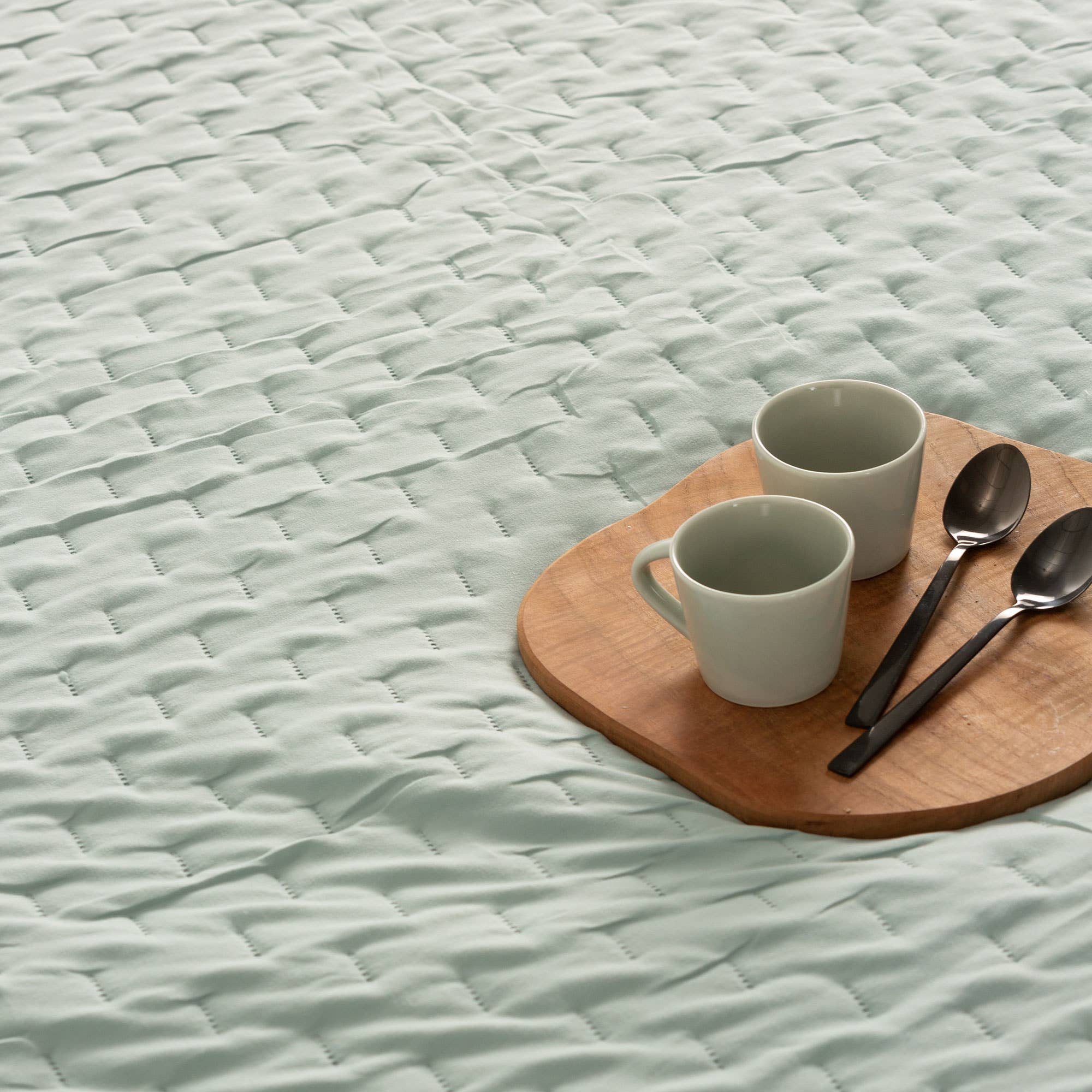 GAMUSI - Wholesale Quilt - NARA plain quilted bedspread with super soft touch7