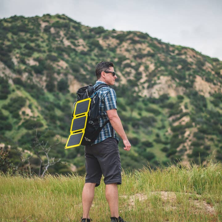 SunJack – Carregador portátil por atacado – Carregador solar portátil SunJack 25W+2x 10k mAh Powerbanks7