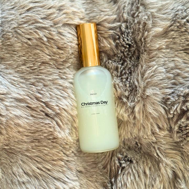 Christmas Day Room & Linen Spray - Red Currant, Cranberry and Cypress for wholesale by iluxir