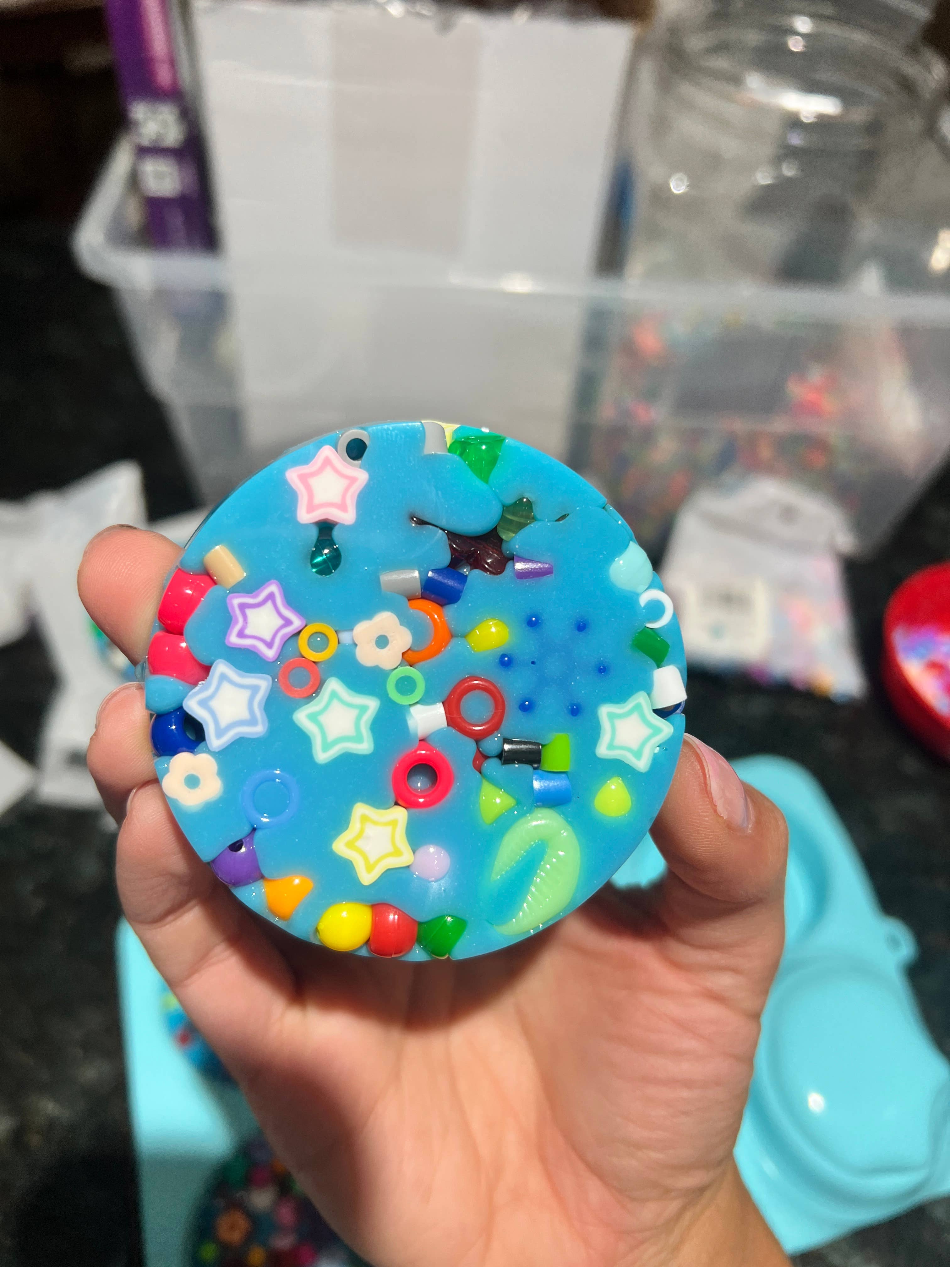 The Cozy Tangerine – Engroshandel Klistermærke – Genanvendelig picky pad | Sansestimulerende legetøj til hud- og hårplukning0