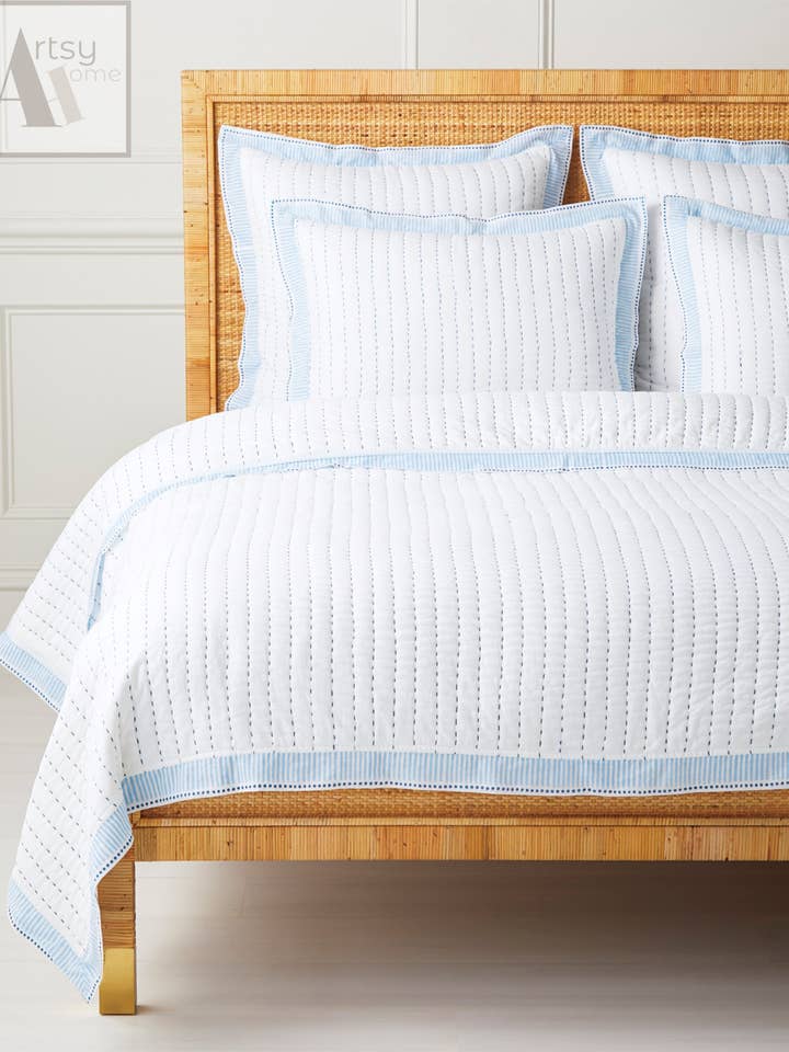 Reversible Solid White Kantha Quilt, Handmade Soft AC Quilt for wholesale by Artsy Home