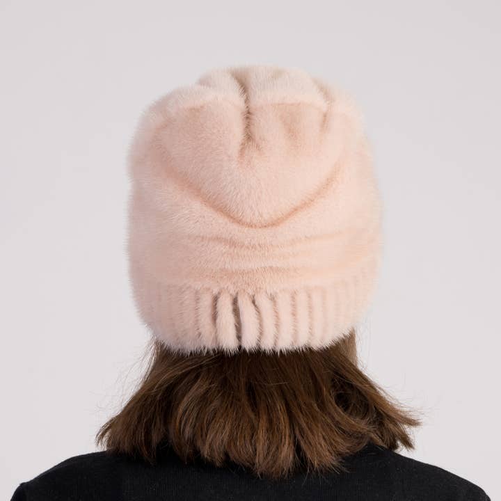 FurStyleUa – Engroshandel Pels-/kunstpelsfrakke - Dame – Mink Fur Hat Kvinders vinterluksus ægte minkpelshatte
