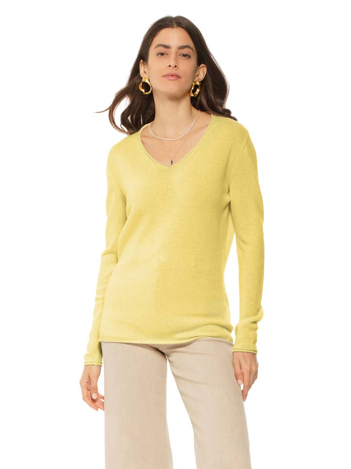 Women's Ultra-Light Cashmere V-Neck Sweater Lemon Yellow for wholesale by Monticelli Cashmere