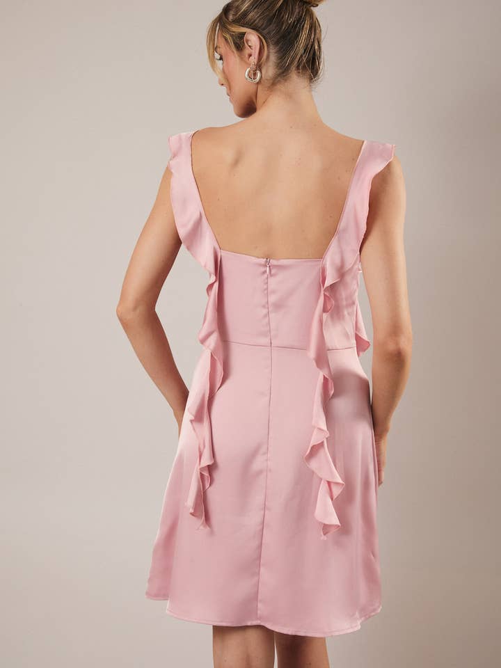 Rose Robe mini en satin à bretelles à volants en vente sur Faire7