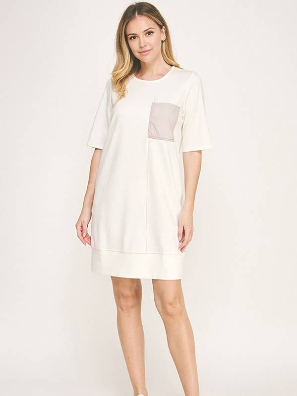 D4777L16/ABITI MINI CON TASCA A CONTRASTO per la vendita all'ingrosso da parte di Sunday Morning