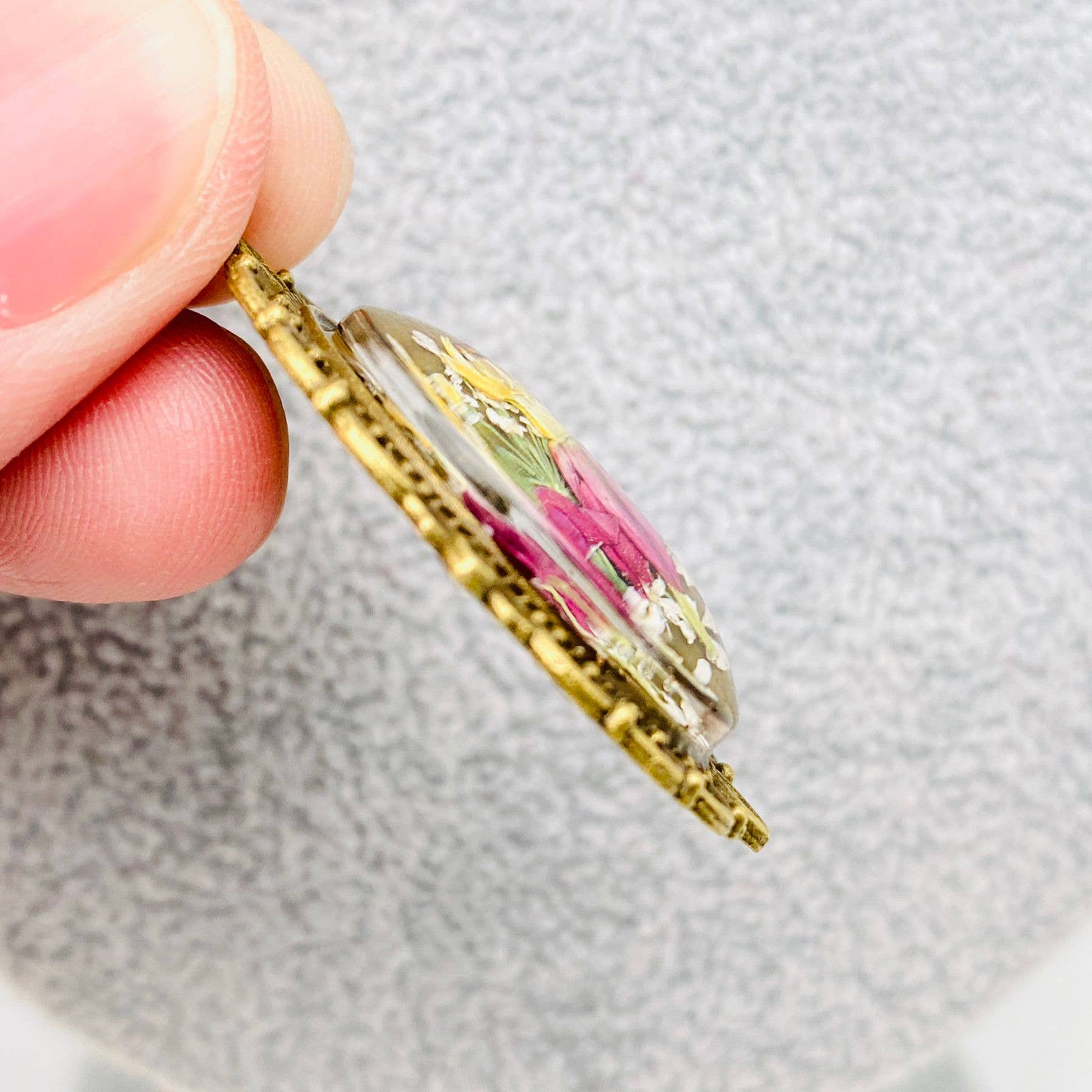 Mio Queena - Wholesale Pendant/Charm Necklace - Palace Style Dried Flowers Floral Vintage Charm Necklace-PDF5