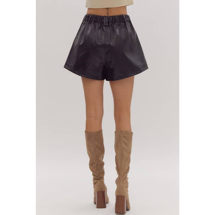 STYLE USA - Wholesale Shorts - Women's - Solid faux leather high rise shorts5