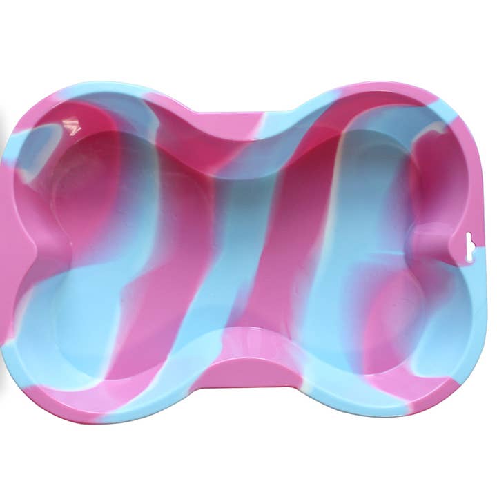 Puppy Cake LLC - Wholesale Cake Pan - Dog Bone Shaped Silicone Cake Pan2