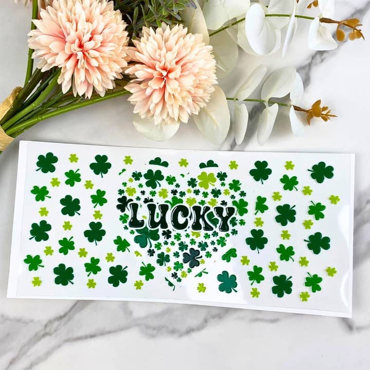 Corazón Afortunado | Envoltura UV DTF de 16 oz para venta al por mayor de HKS Custom Designs