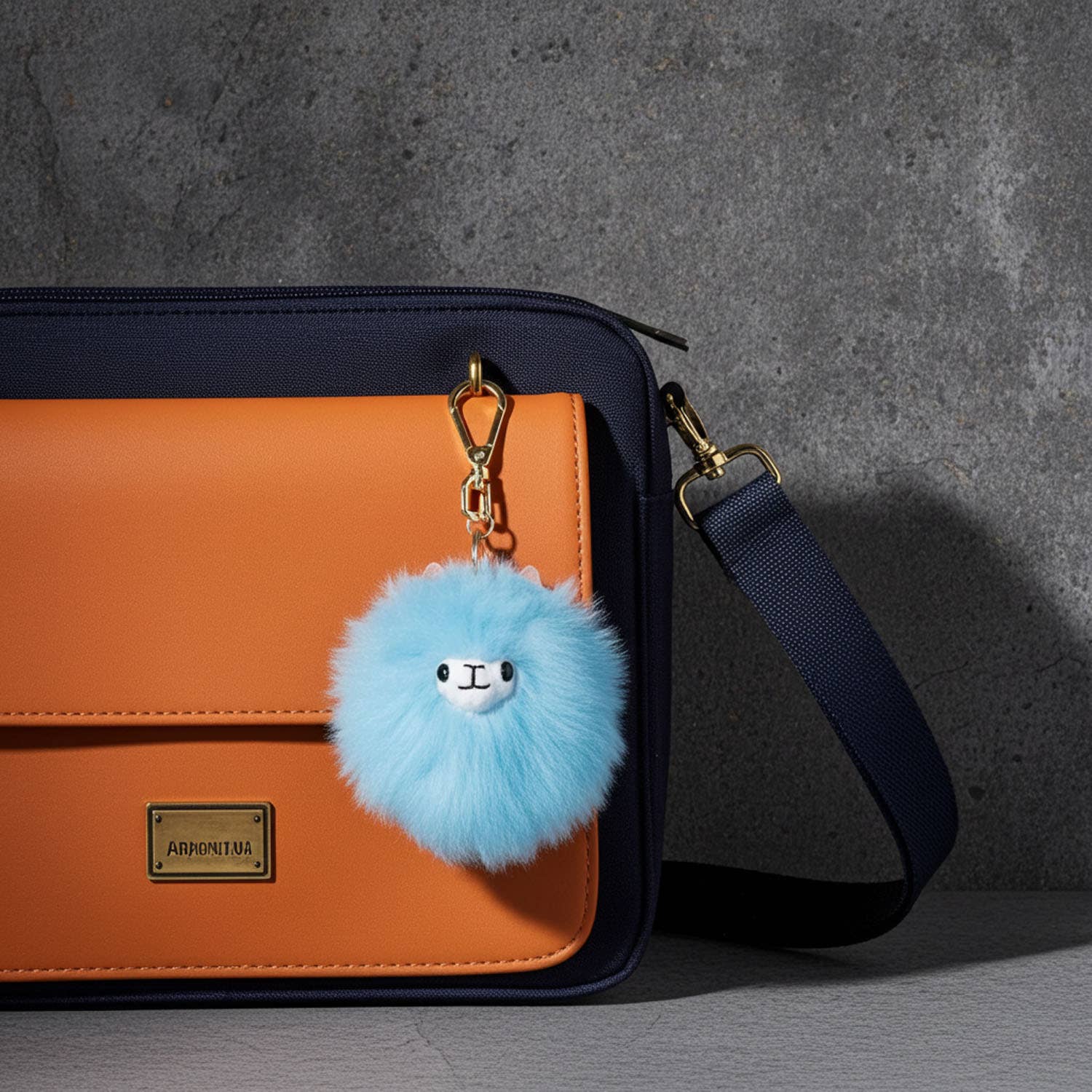 Shupaca Alpaca - Wholesale Keychain - Unisex - Alpaca Keychains | Light Blue2