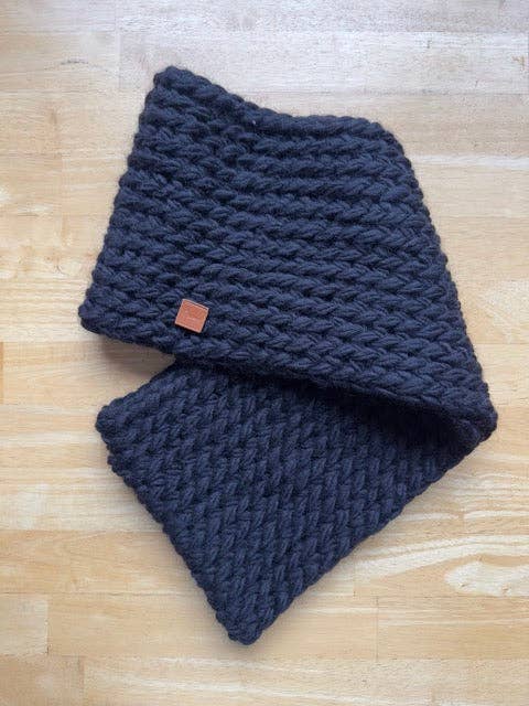 Échantillon - Col cache-cou tricoté à la main for wholesale by Gibou