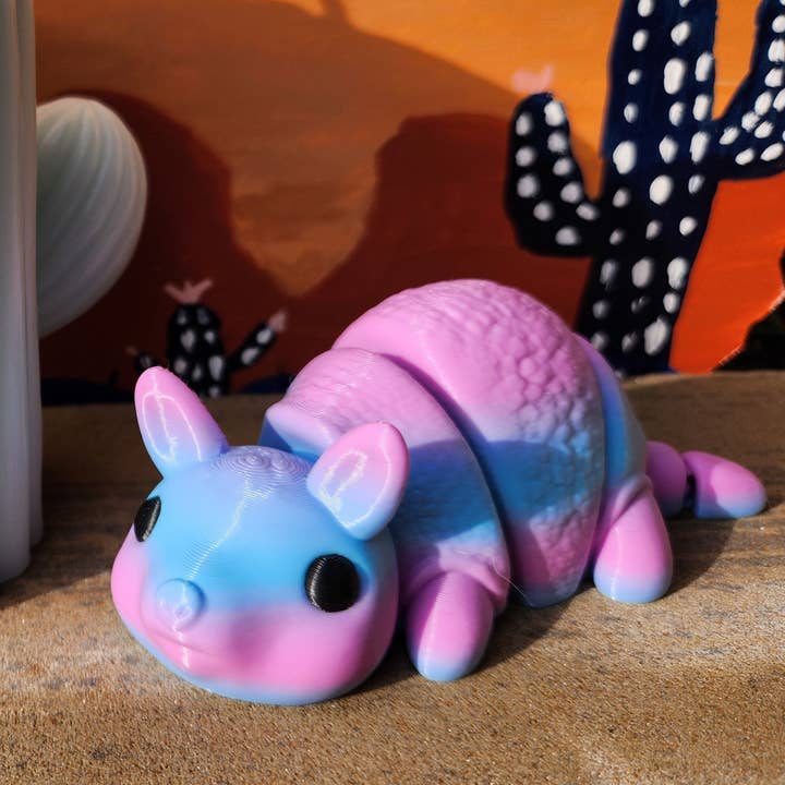 Altered Matter - Wholesale Decorative Figurine - Baby Armadillo- 3D Printed Decor