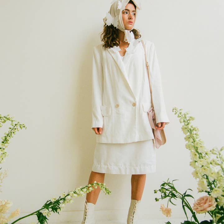 Pañuelo de seda lavable «The Classic» en hueso para venta al por mayor de Tono + Co