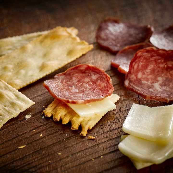 Olli Salumeria Americana - Wholesale Salami - Olli Genoa & Fontina Snack Pack2