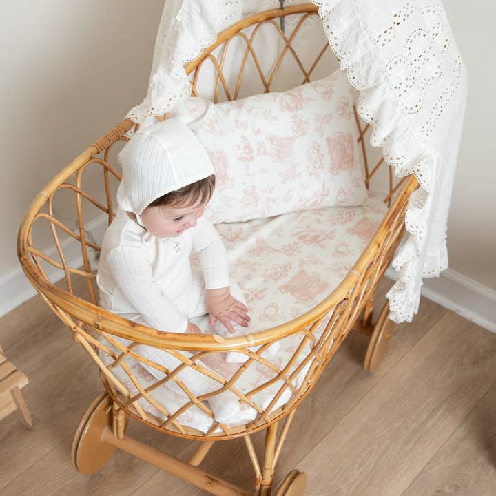 Petite Belle Toile Safra Porter Crib Sheet Set - Rose Petite Belle Toile Safra Porter Crib Sheet Set - Rose