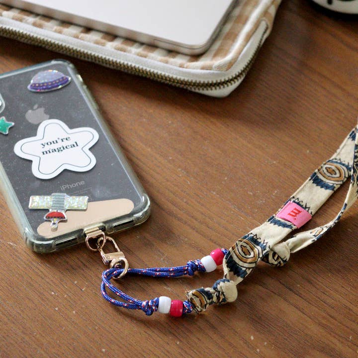 Maho - Wholesale Phonecase Strap - César Paisley Beige7