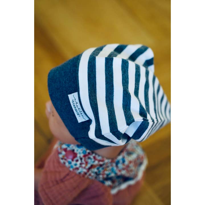 Bonnet pour bébé *Block Stripes* pour la vente par ATELIER EINMALIG