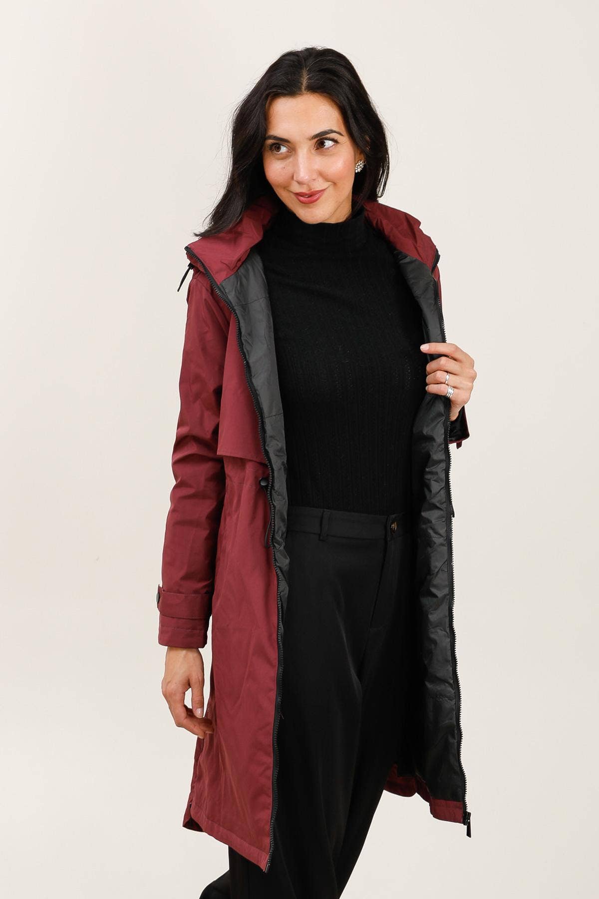 Attrait Paris - Vendita all'ingrosso Impermeabile - Donna - Giacca lunga impermeabile con cappuccio18