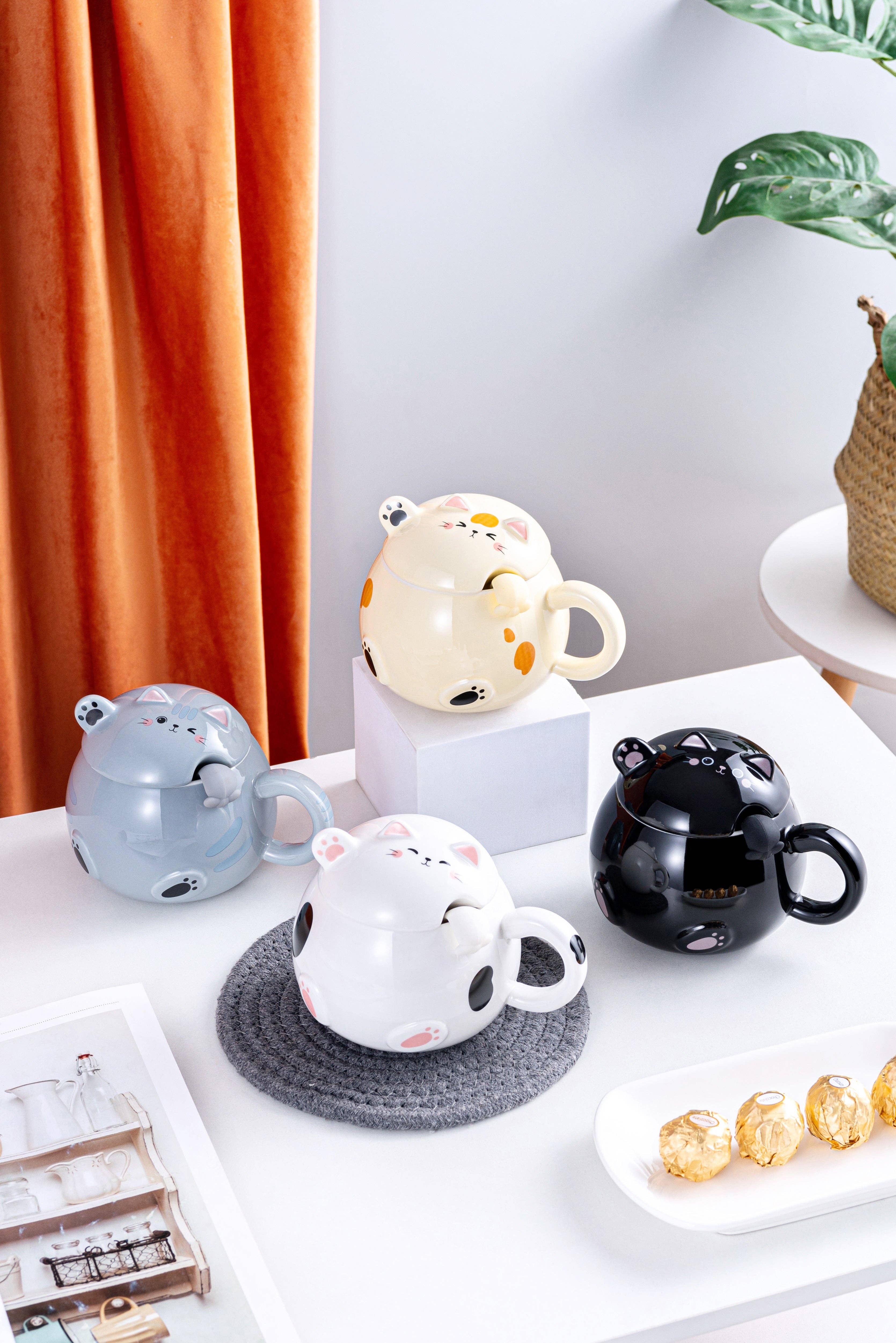 Urban Tokyo - Vendita all'ingrosso Tazza - Tazza Whimsy Cat da 15 once con coperchio e cucchiaio nera1