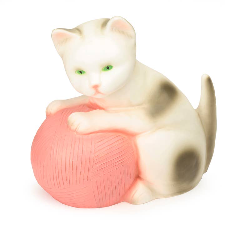 Cat With Pink Wool w/ Plug for wholesale by Egmont