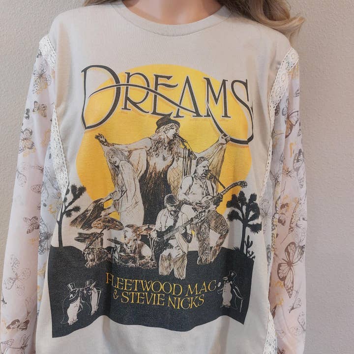 TheKingShirt - Wholesale Graphic Sweatshirt - Women's - Upcycled Kantha Fleetwood Mac Dreams Rock T Shirt Poncho