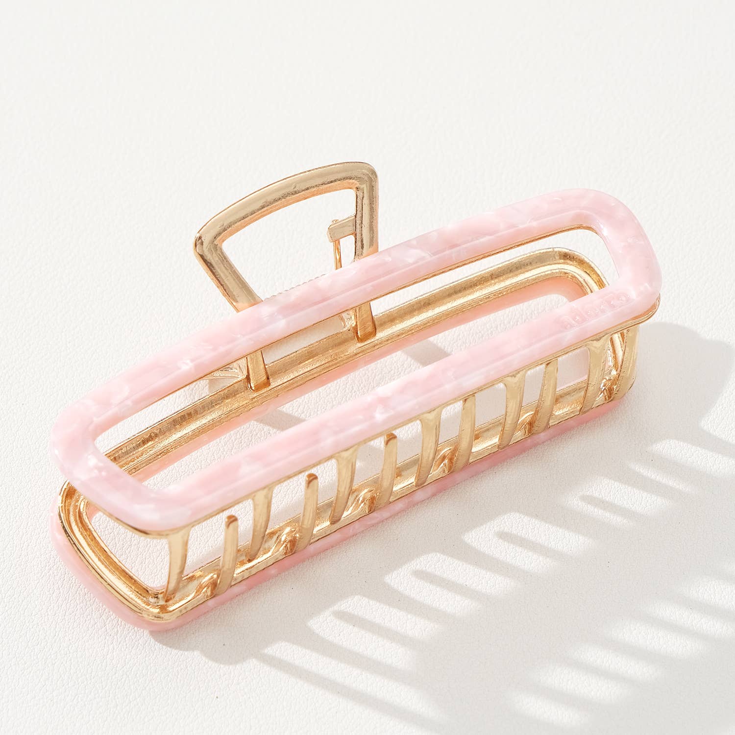 Assorted Harlow | Medium Hollow Rectangle Metal Claw Clip for wholesale on Faire9