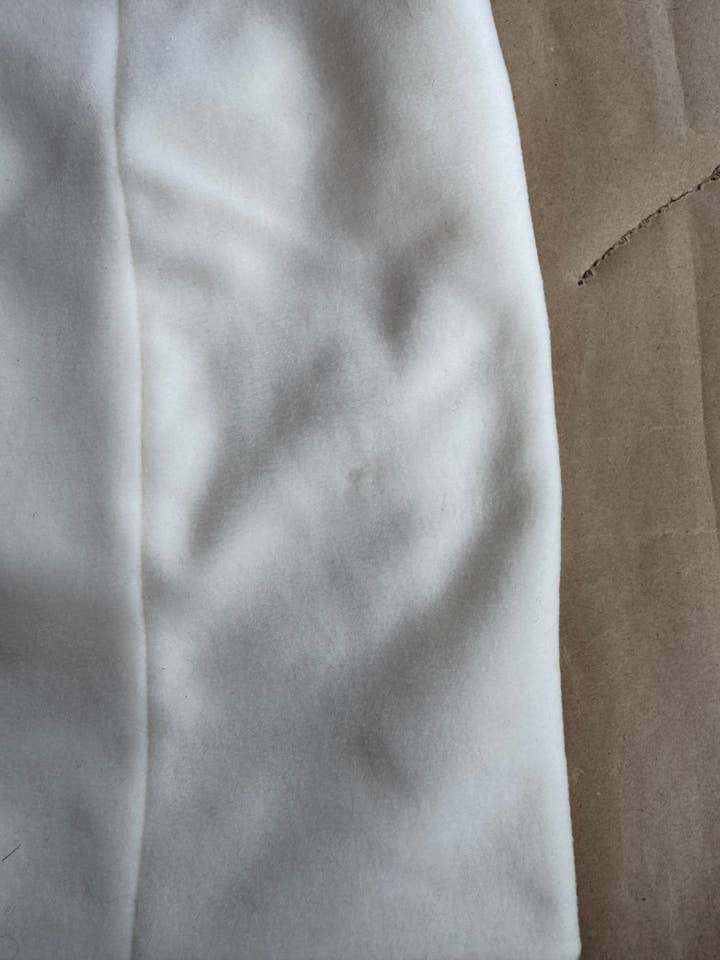 Imparfait - Cagoule sport crème (petite tache) for wholesale by Gibou