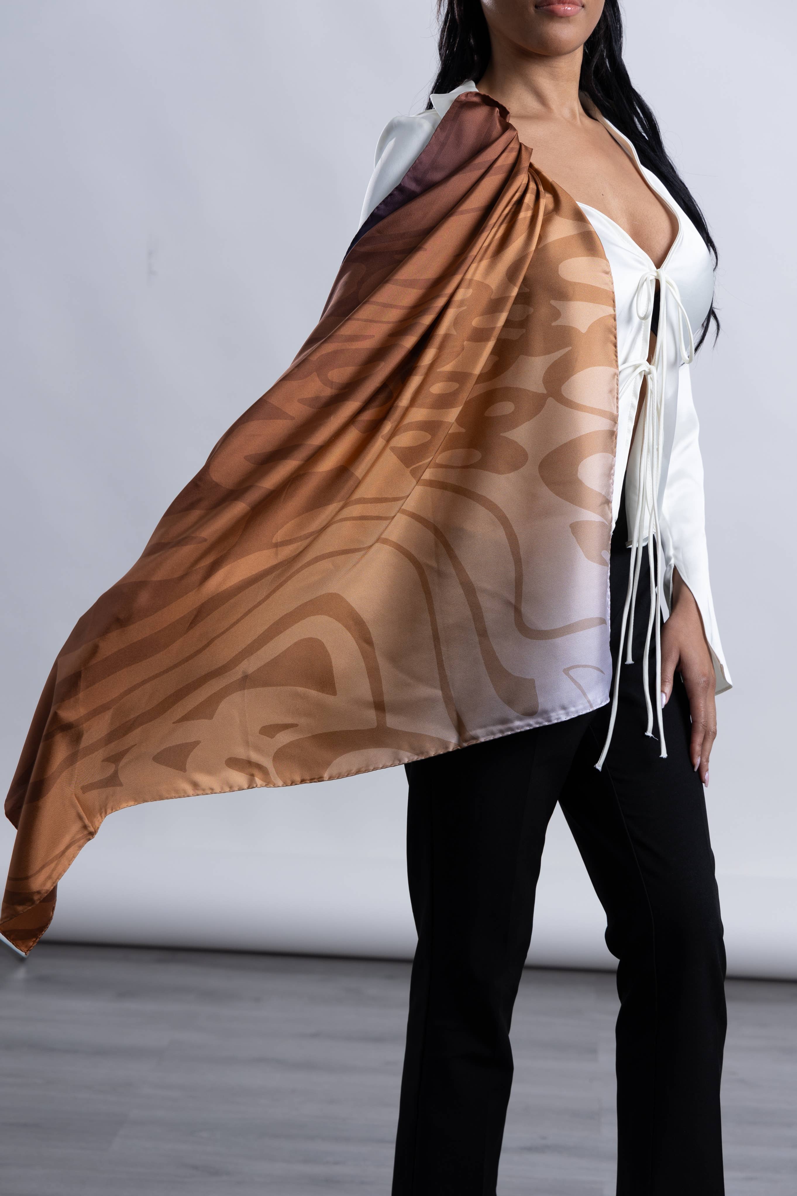 Pashmisy - Wholesale Scarf - Women's - Bronze Animal Print – Italian Silk Square Scarf (90 x 90 cm)2