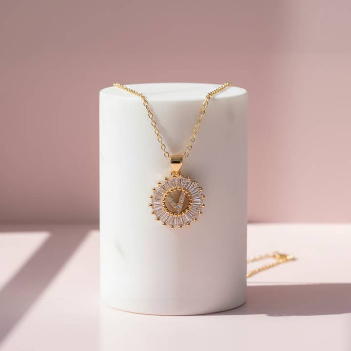 Arya Jewellery Wholesale – wholesale Pendant/charm necklace – Personalized Letter Crystal Initial Necklace