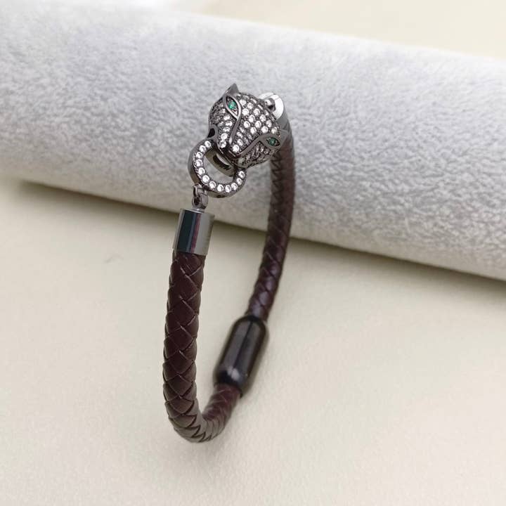 Mio Queena - Wholesale Bangle Bracelet - Inlaid CZ Leopard Head Charm Men's Leather Bracelet - MJ/BC7
