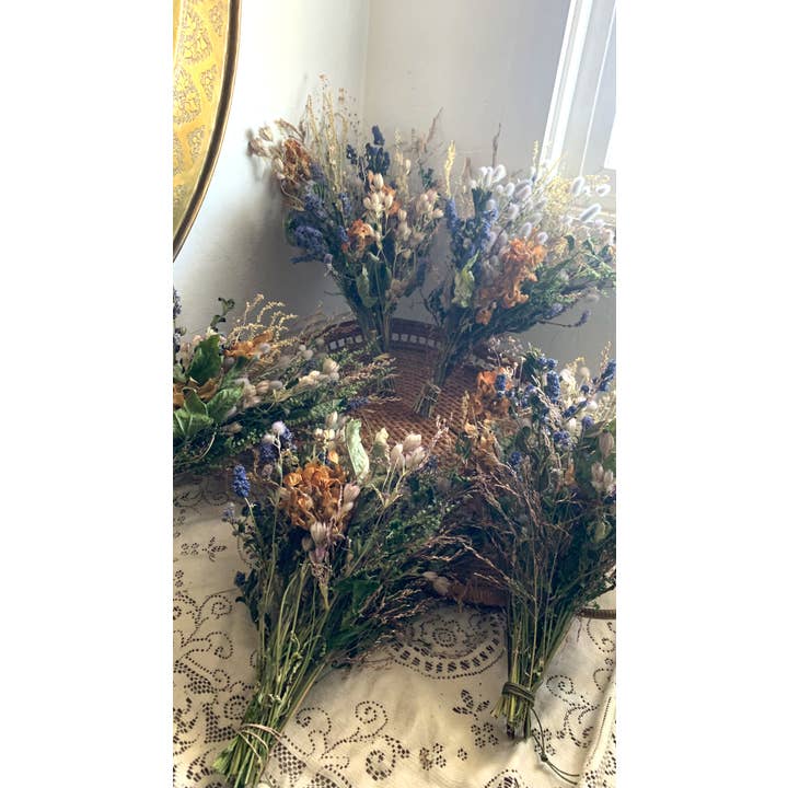 Twig and Snip - Wholesale Dried/Pressed Flowers - Dried Flower Bouquets - Anxiety Medicine