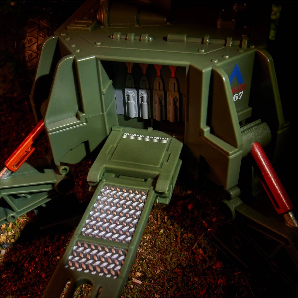 Entertainment Earth - Wholesale Figurine Toy - Kids - G.I. Joe Classified Series Hawk Figure & MMS Towable Vehicle10