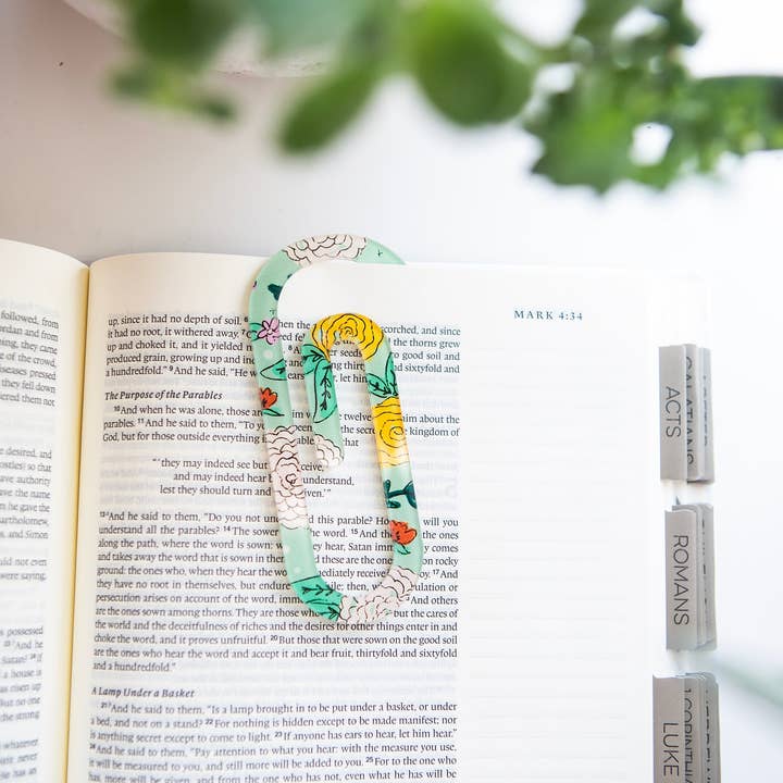 Eden Blooms Jumbo Paperclip for wholesale by Kingfolk Co