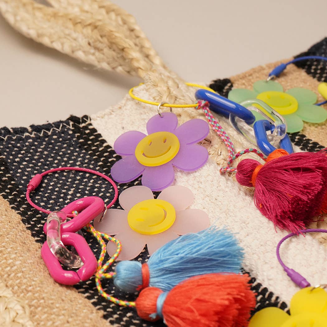 Fashion City - Wholesale Keychain - Women's - Happy Face Flower Chunky Chain Keyring Bag Charm3