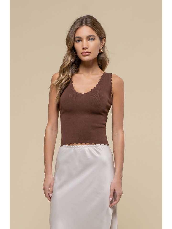 The Workshop Studio - Wholesale Knit Top - Women's - SCALLOP EDGE SLEEVELESS SWEATER KNIT CROP TOP