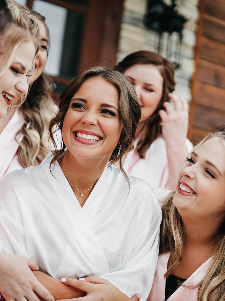 Bridal Party Makeup 5+ people or more for wholesale by StinaFace