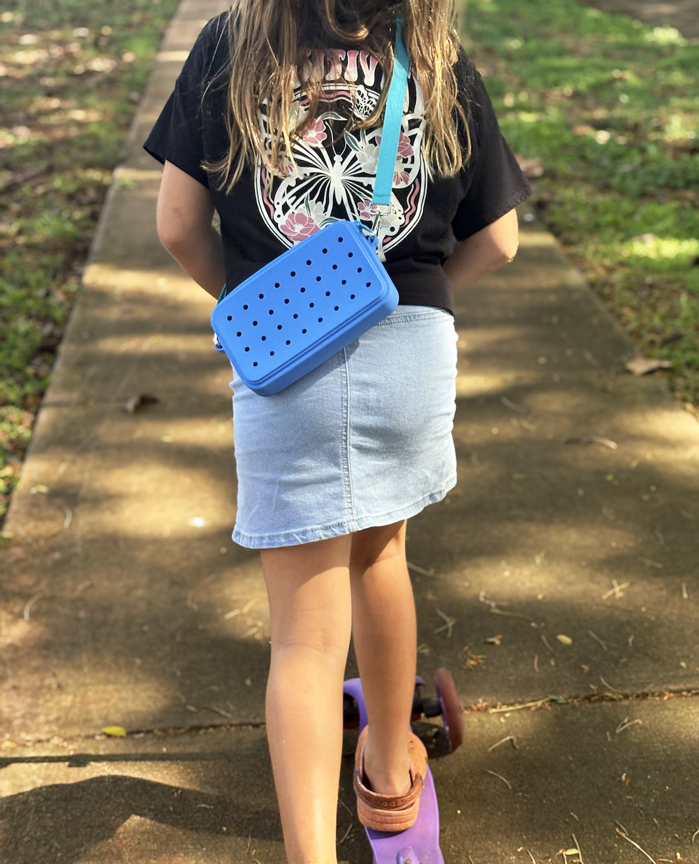 Left Right Design - Wholesale Crossbody Bag - Kids - MyCharm Purse -silicone, customizable, vibrant and versatile21